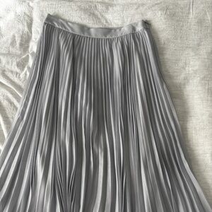 Kate Spade Pleated periwinkle skirt